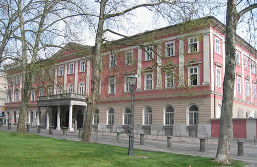 Tiskovna konferenca INZ-ja