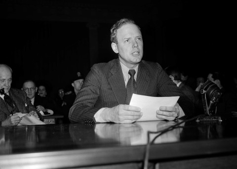 Lindbergh med pričanjem pred Odborom ameriškega kongresa za zunanje zadeve, 23. januar 1941.