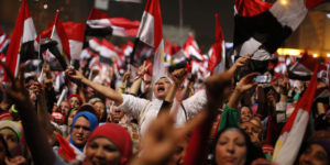 Odstavljen Hosni Mubarak