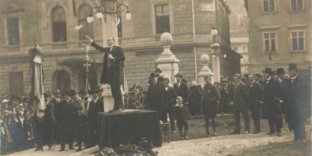 Žalna manifestacija ob izgubi Primorske